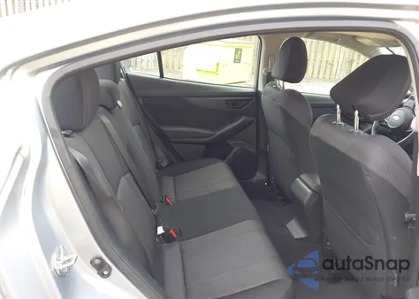 2018 Subaru Impreza 2.0I Premium z USA, uszkodzony, nr VIN 4S3GKAD69J3619533